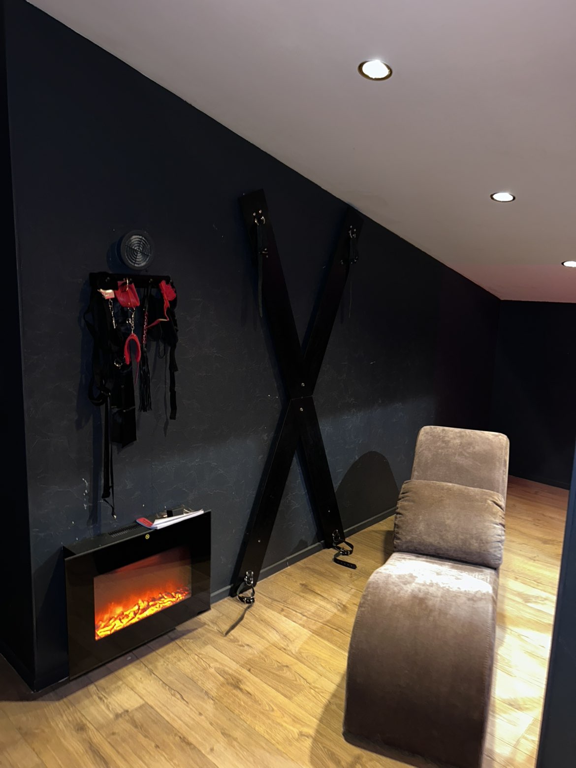 Espace détente avec cheminée